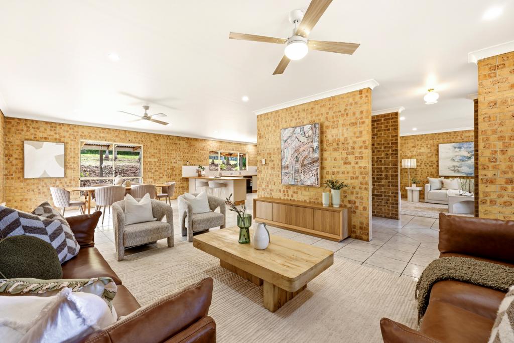 36-38 Hermitage Pl, Morayfield, QLD 4506