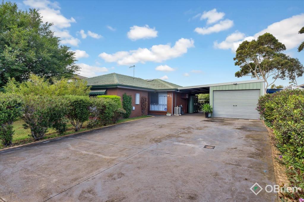 34 Chelmsford Way, Melton West, VIC 3337