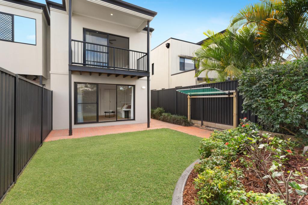 1/75 Laguna Ave, Palm Beach, QLD 4221
