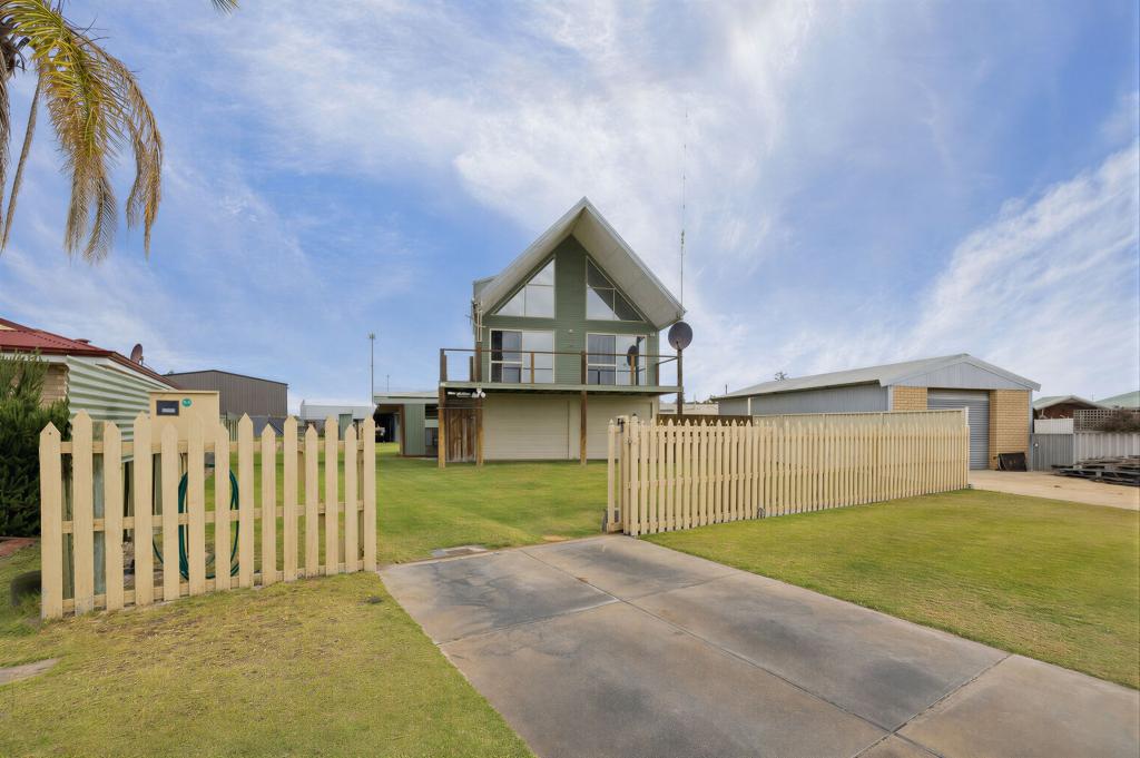 34 Salvaire Cres, Lancelin, WA 6044
