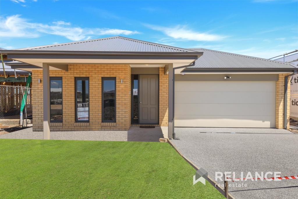 19 Hazelmere Ave, Eynesbury, VIC 3338