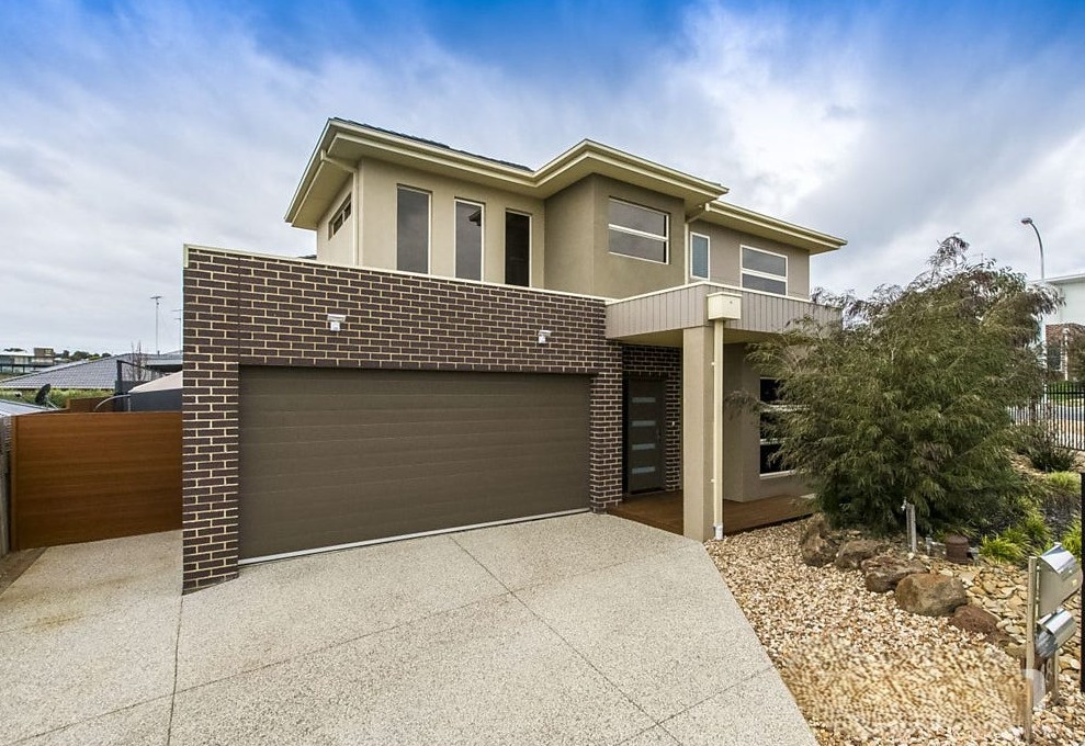 18 Nedlands Dr, Highton, VIC 3216
