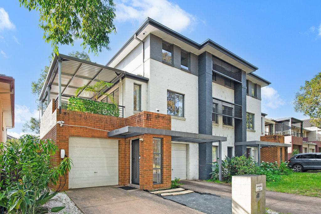 3/11 The Boulevarde, Holsworthy, NSW 2173