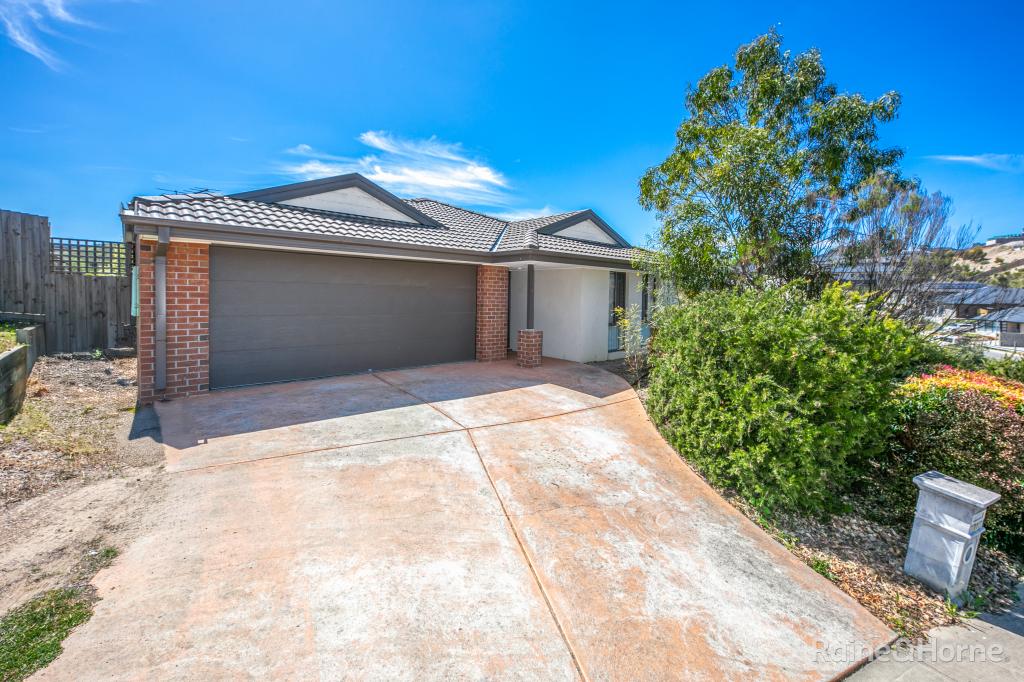 77 WEDMORE CRES, SUNBURY, VIC 3429