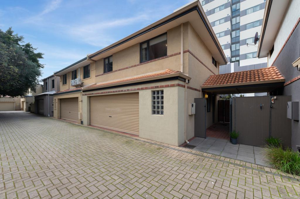 5/8 TENTH AVE, MAYLANDS, WA 6051