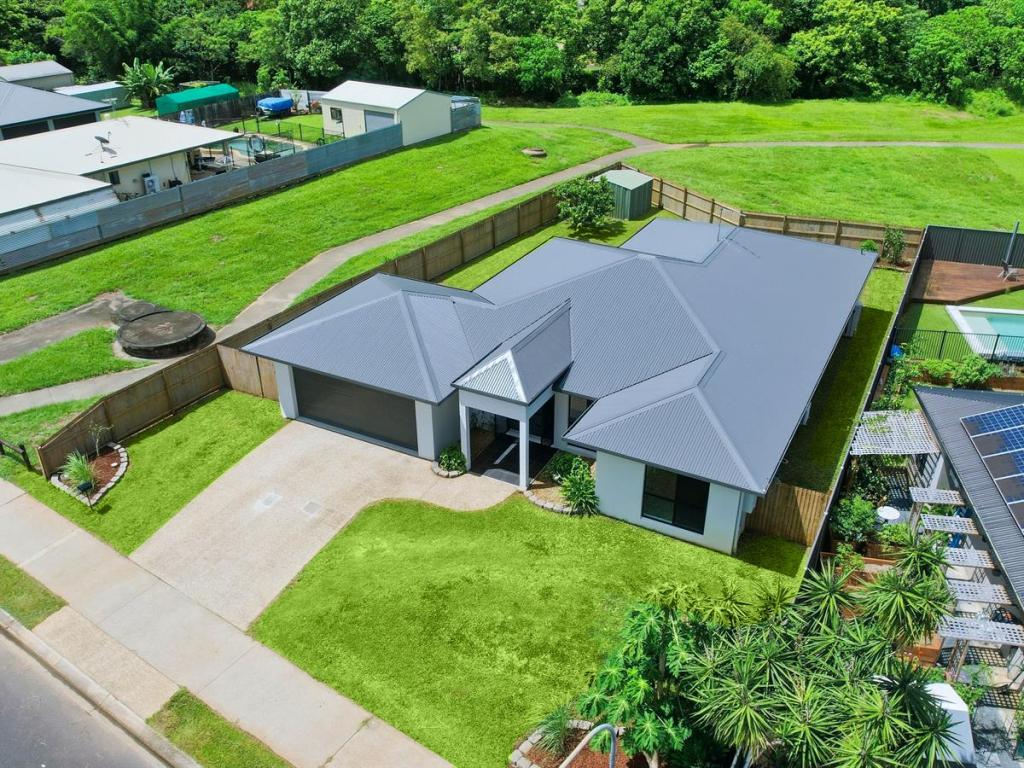 56 Cooktown Rd, Edmonton, QLD 4869