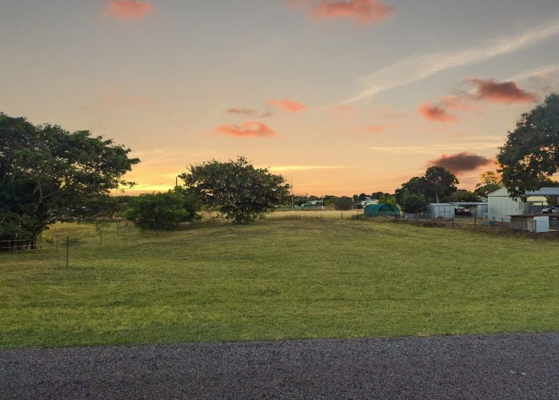 12 Crampton Rd, Georgetown, QLD 4871
