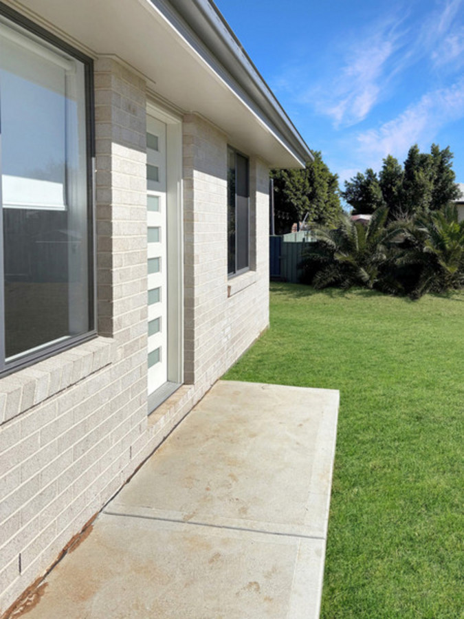 2/8 Miller Cl, Narrabri, NSW 2390