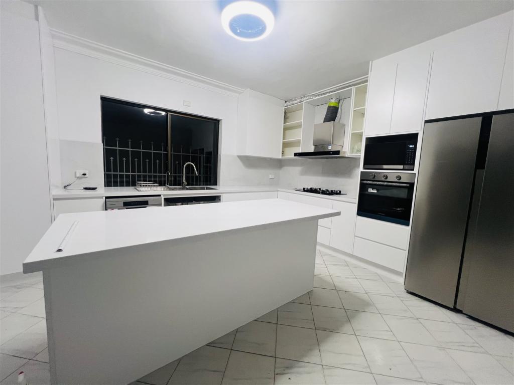 2/31b Banks Rd, Earlwood, NSW 2206