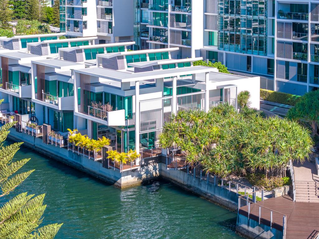 4101 EPHRAIM ISLAND, PARADISE POINT, QLD 4216