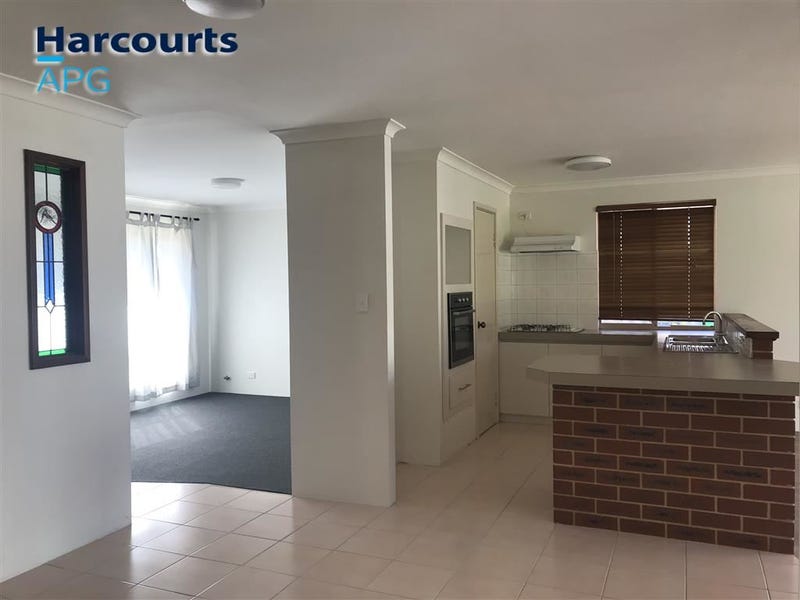 3 Christchurch Pl, College Grove, WA 6230