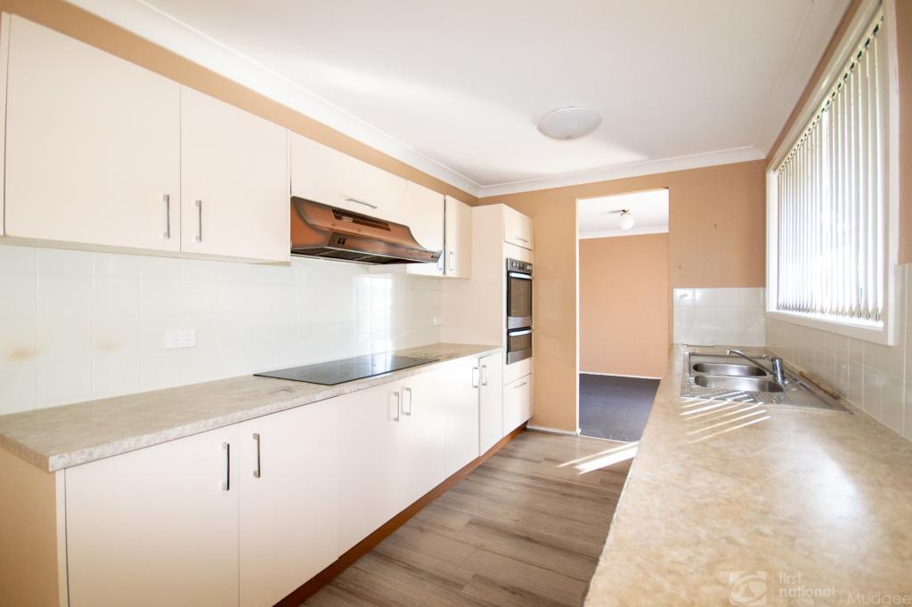 4 Scenic Cl, Mudgee, NSW 2850