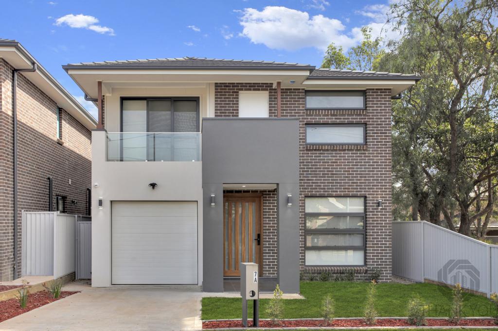 7a Daley St, Pendle Hill, NSW 2145