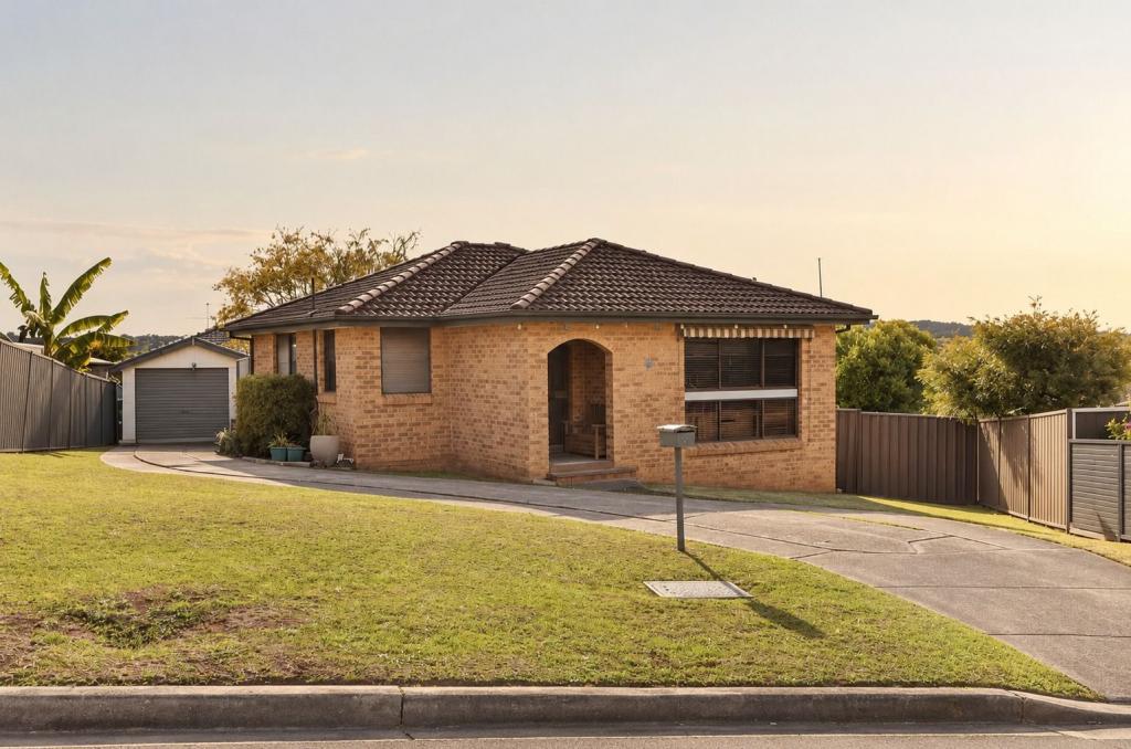 4 Moorfoot Rd, St Andrews, NSW 2566