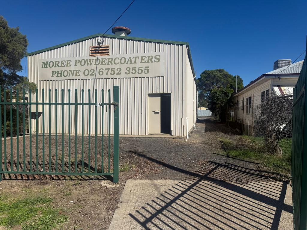 389 GOSPORT ST, MOREE, NSW 2400
