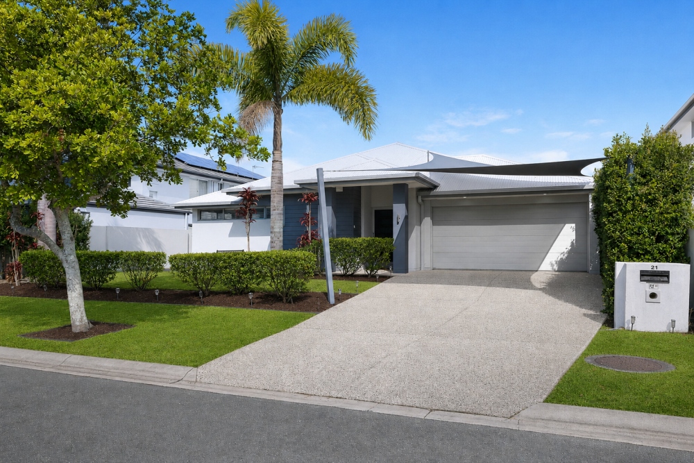 21 Harbourvue Ct, Helensvale, QLD 4212