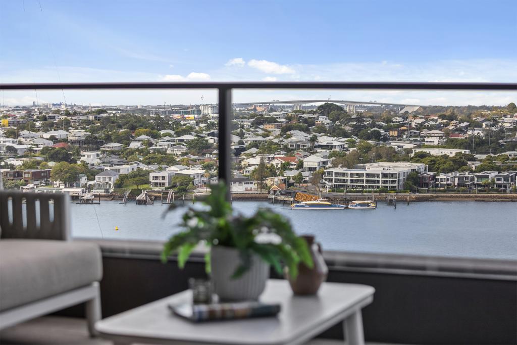 1154/12 LONGLAND ST, NEWSTEAD, QLD 4006