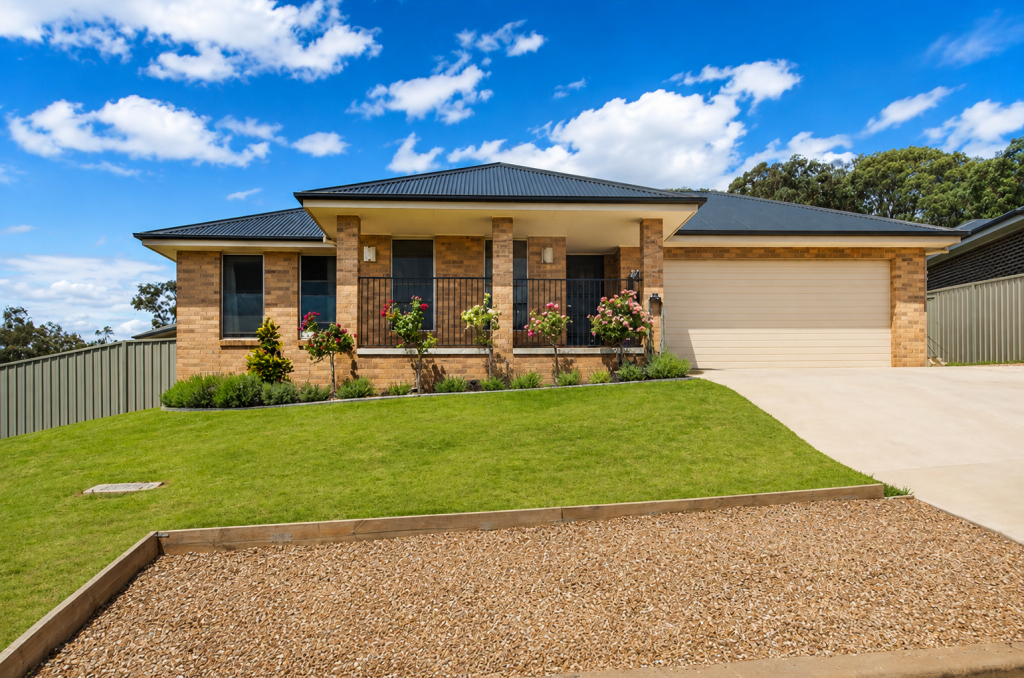 24 Friarbird Way, Thurgoona, NSW 2640