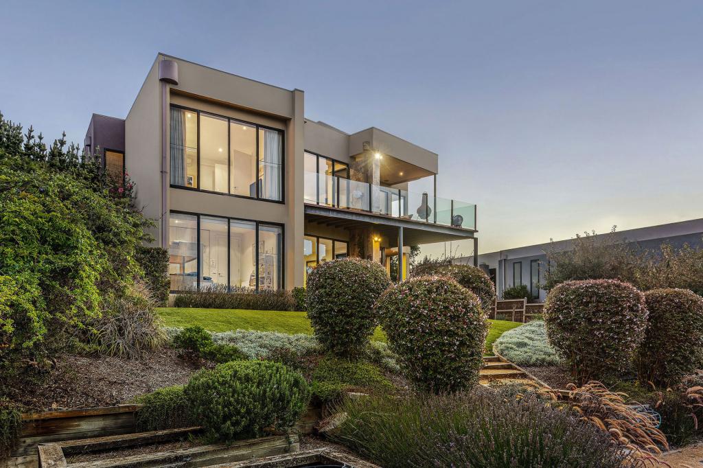 24 Headland Waters, Mount Martha, VIC 3934