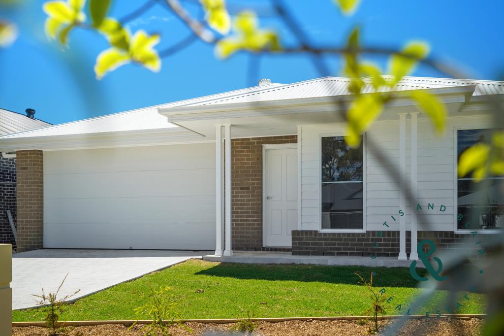 114 Macadamia Cct, Medowie, NSW 2318