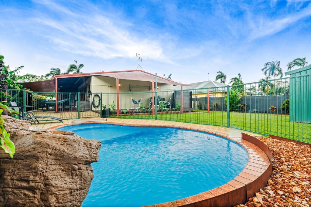 16 Sibbald Cres, Woodroffe, NT 0830