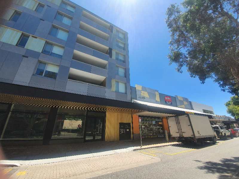 52B ADELAIDE ST, FREMANTLE, WA 6160