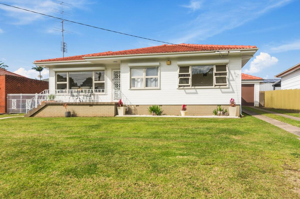 25 Yorkshire Rd, Dapto, NSW 2530