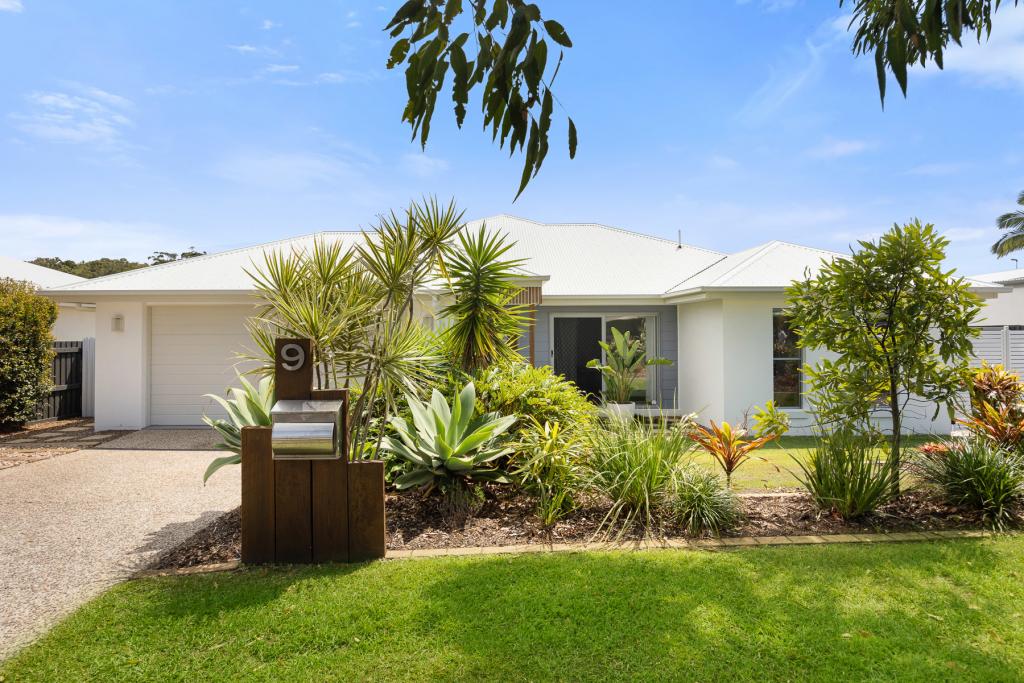 9 Feathertail Pl, Peregian Springs, QLD 4573