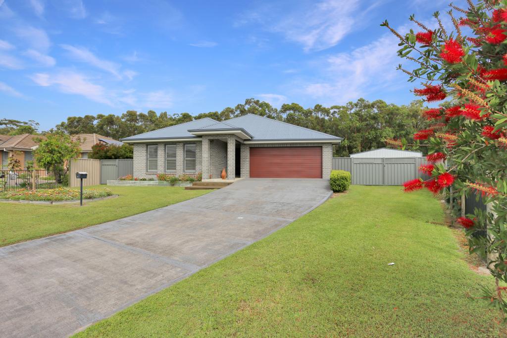 37 Martin Cct, Tea Gardens, NSW 2324