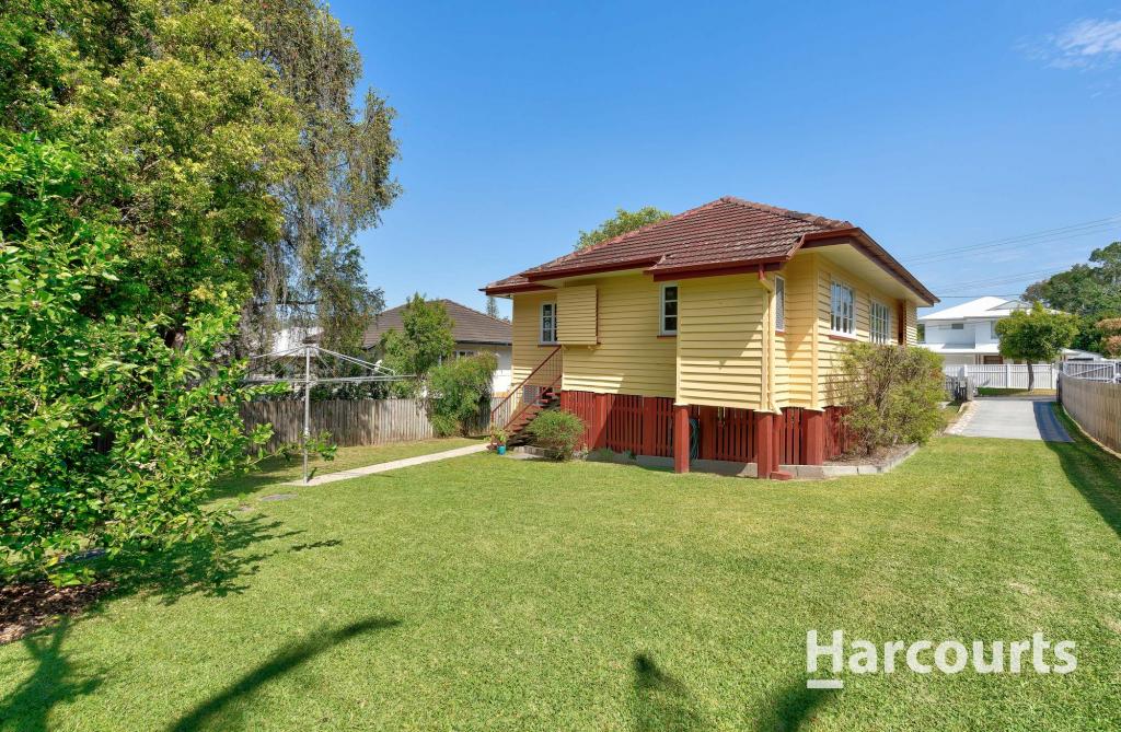 55 Nevitt St, Stafford, QLD 4053