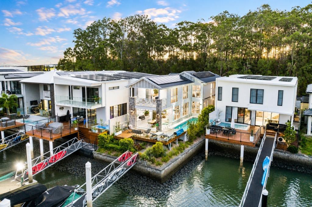 14 Sovereign Lane, Coomera, QLD 4209