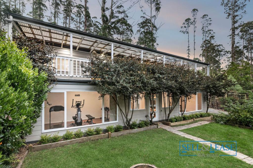 31 Yarrabee Rd, Mount Dandenong, VIC 3767