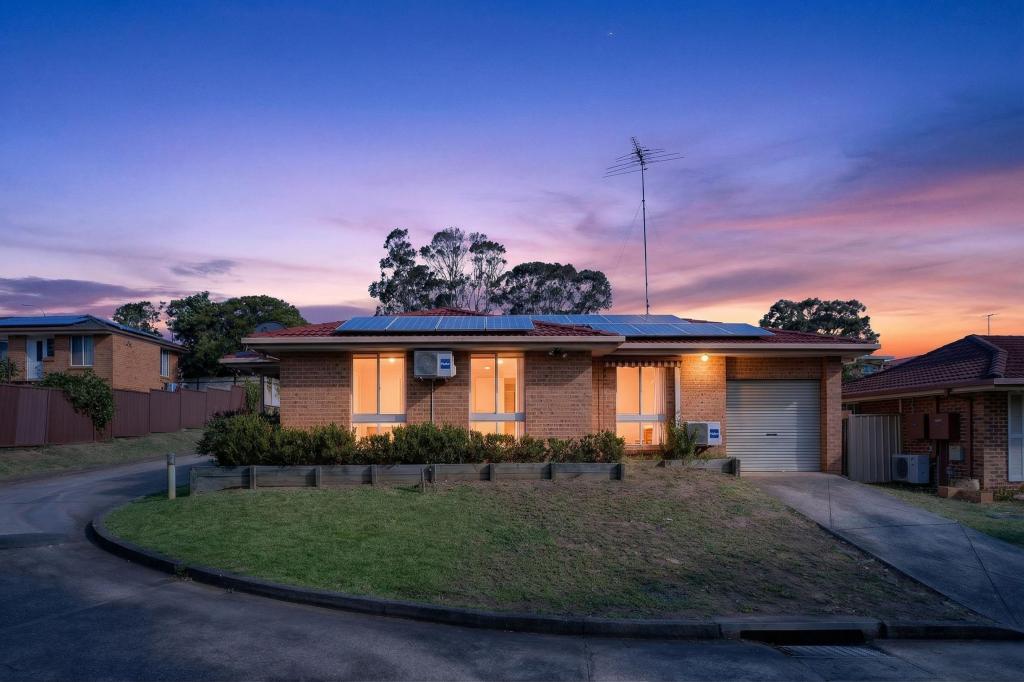 2/34 Westmoreland Rd, Minto, NSW 2566