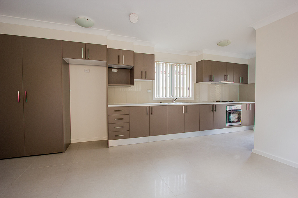 11a Yallum Ct, Wattle Grove, NSW 2173