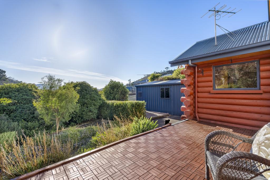 1 Nielson Dr, Montrose, TAS 7010