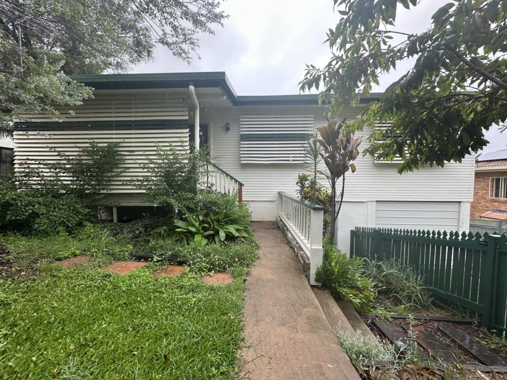 19 Normanby Tce, The Range, QLD 4700