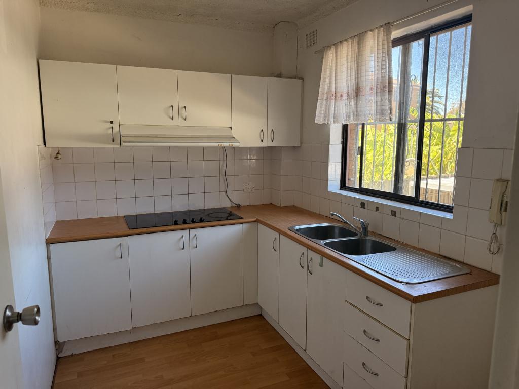 13/60 HUGHES ST, CABRAMATTA, NSW 2166