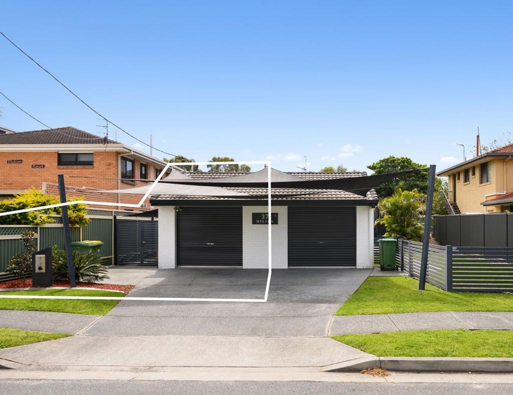 1/37 Milton Ave, Paradise Point, QLD 4216