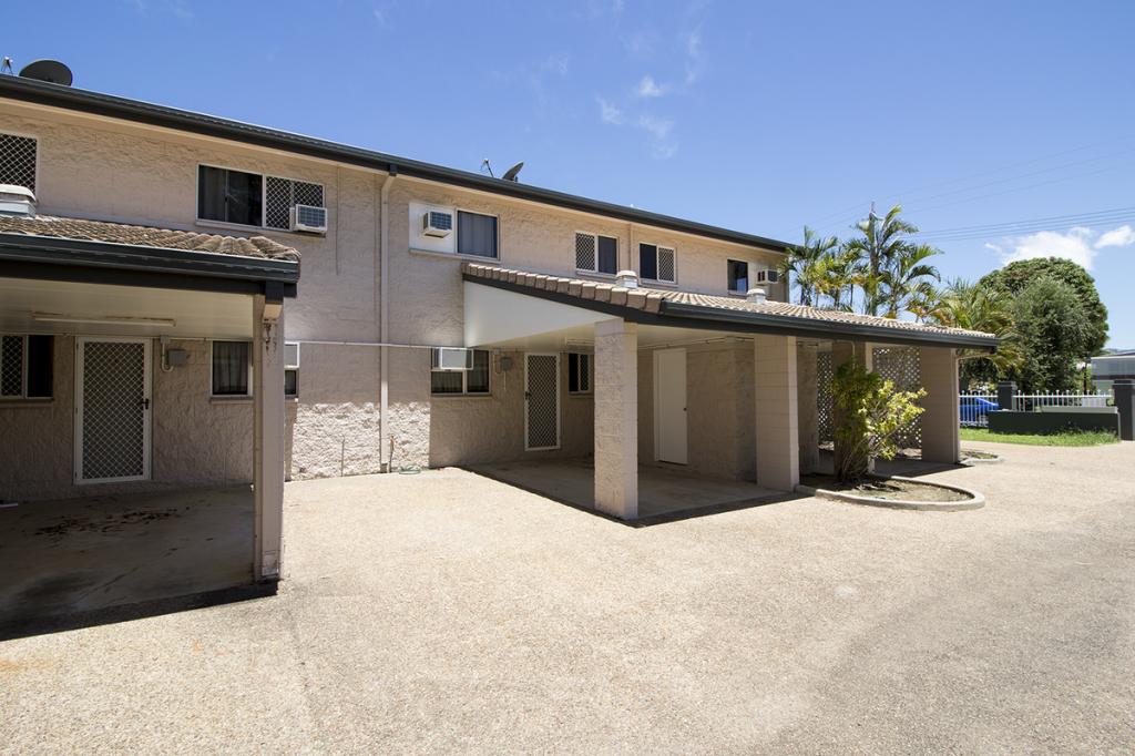 2/7 Palmerston St, Pimlico, QLD 4812