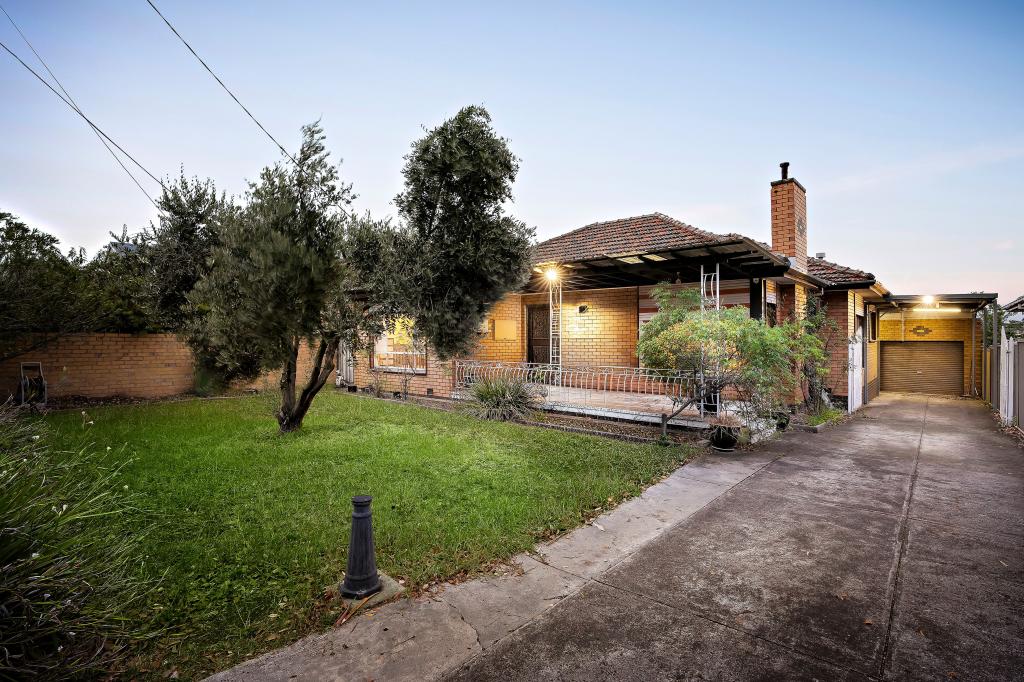 28 DE CHENE PDE, COBURG NORTH, VIC 3058