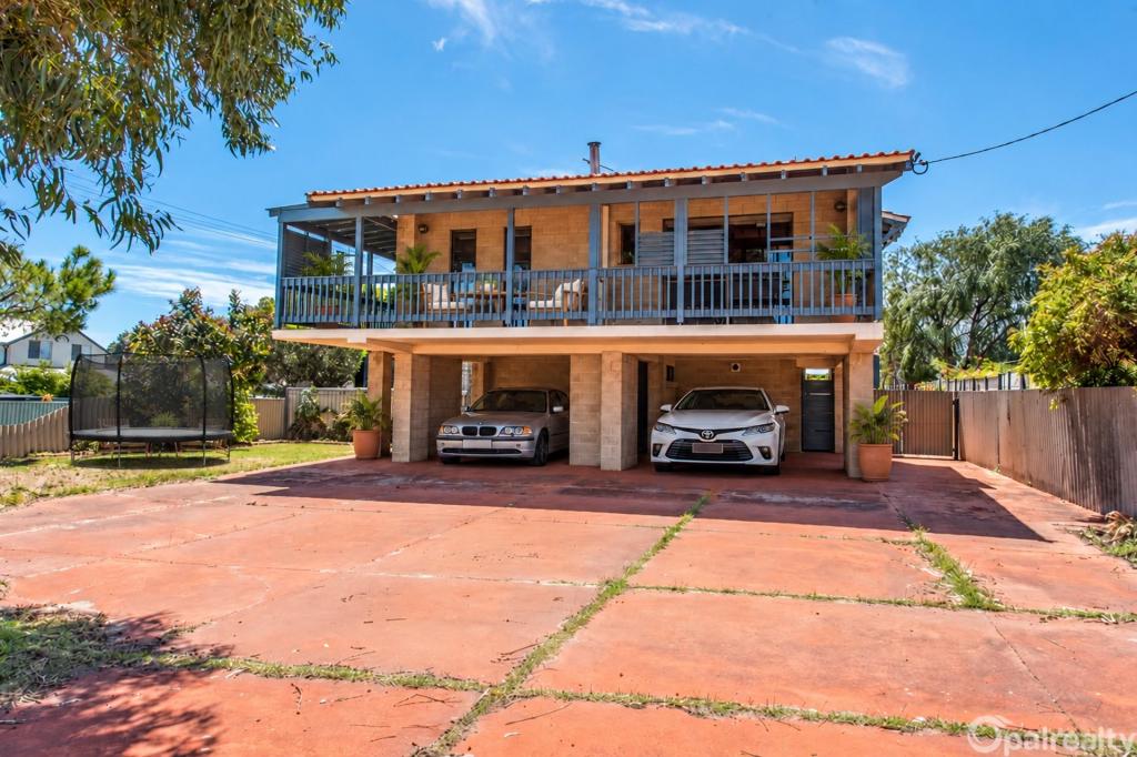 19 Tangadee Rd, Golden Bay, WA 6174