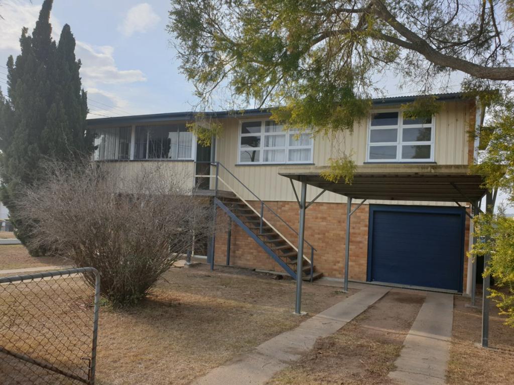 5 Mogridge St, Warwick, QLD 4370