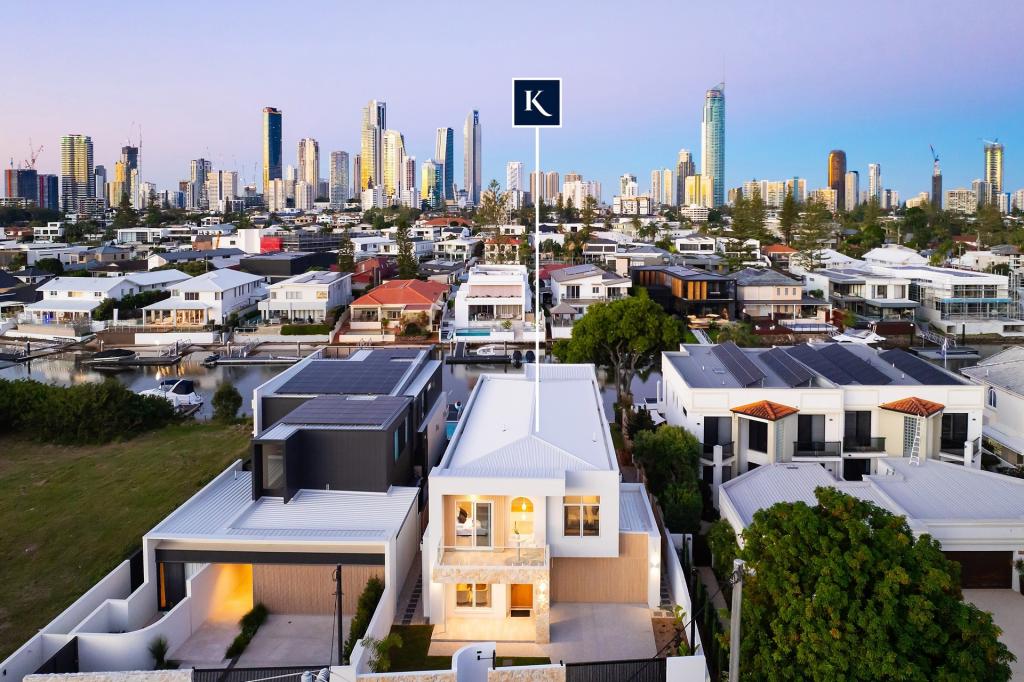 19a Vespa Cres, Surfers Paradise, QLD 4217