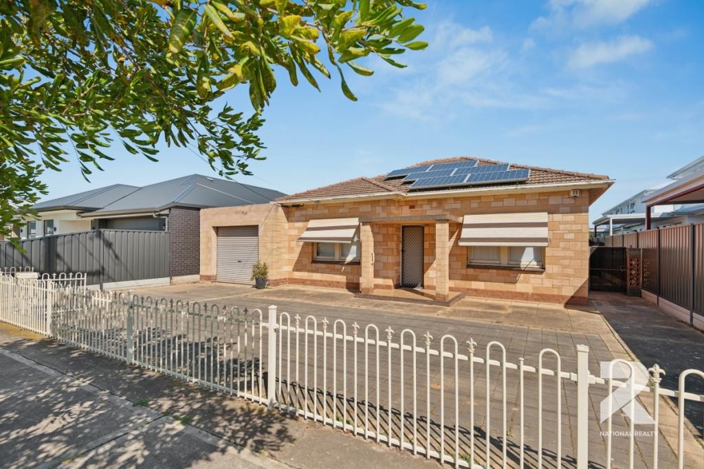 8 COMMANE AVE, SEATON, SA 5023