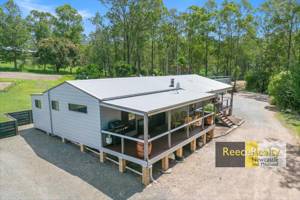 2 RIVERVIEW CL, CLARENCE TOWN, NSW 2321