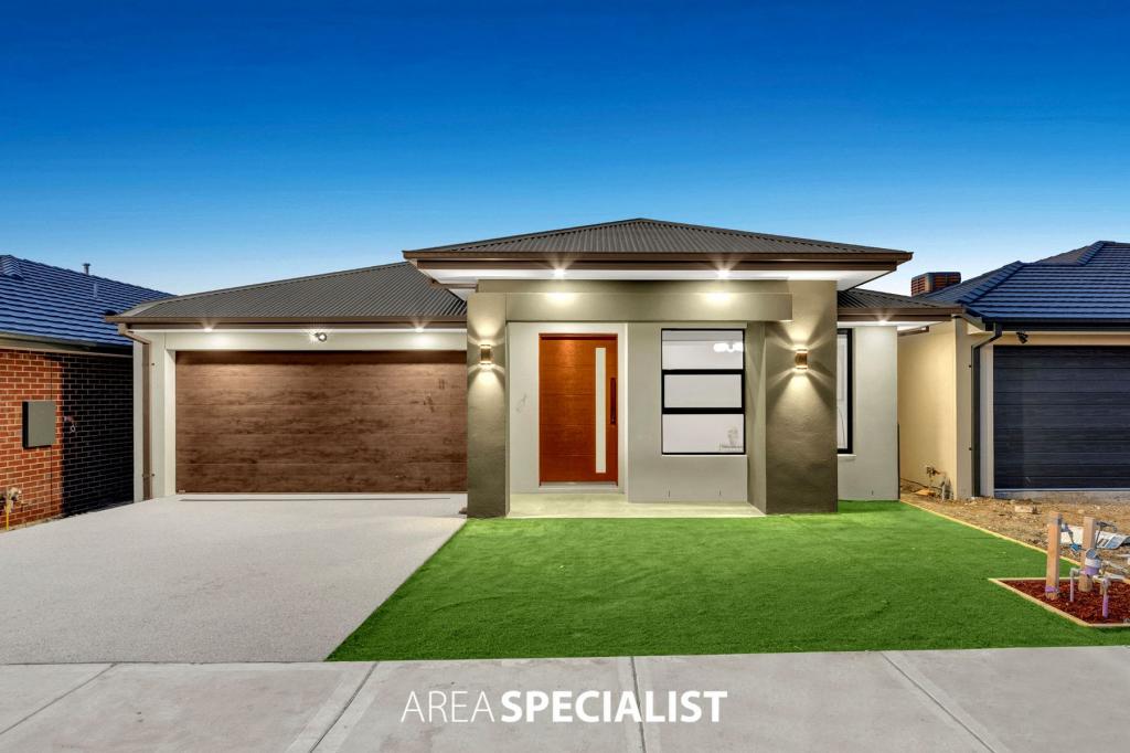 8 HEART LOOP, CLYDE NORTH, VIC 3978