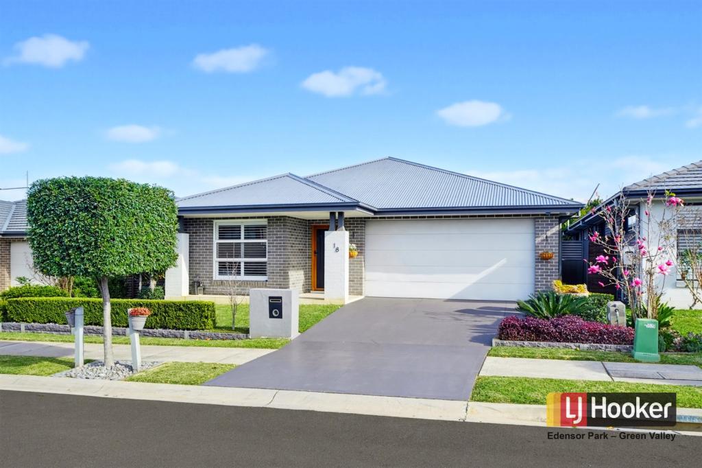 18 Hinton Loop, Oran Park, NSW 2570