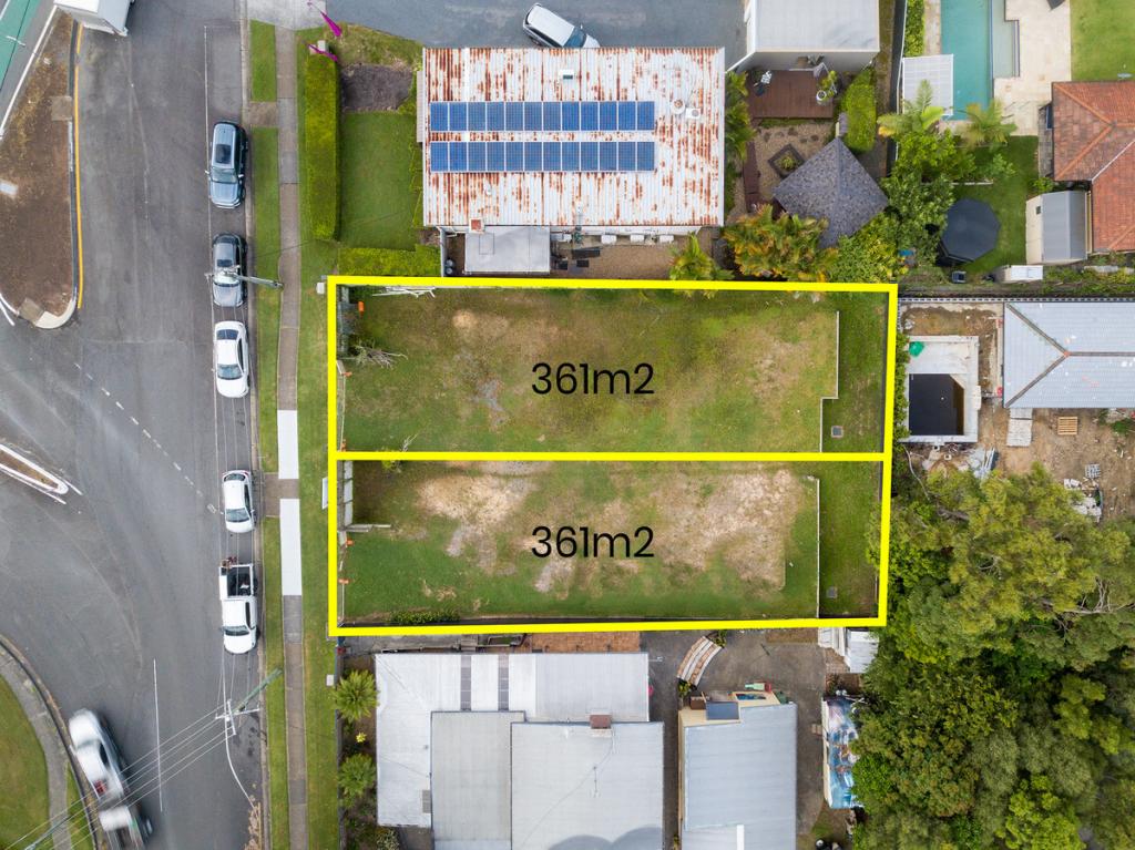 1 CRAN ST, ASHMORE, QLD 4214