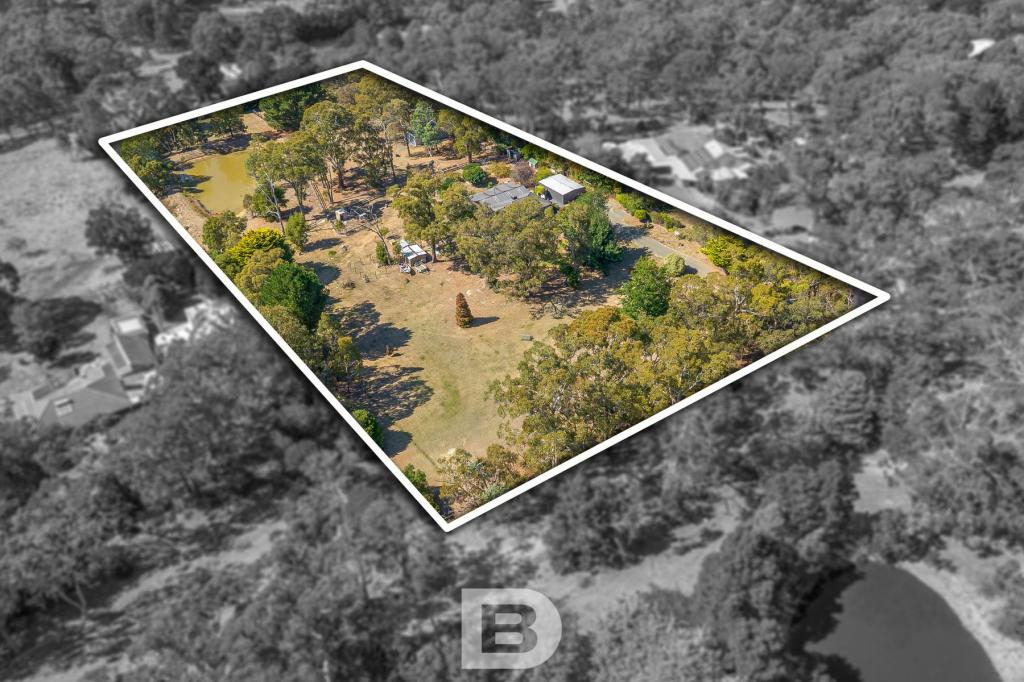 56 Henshalls Rd, Woodend, VIC 3442