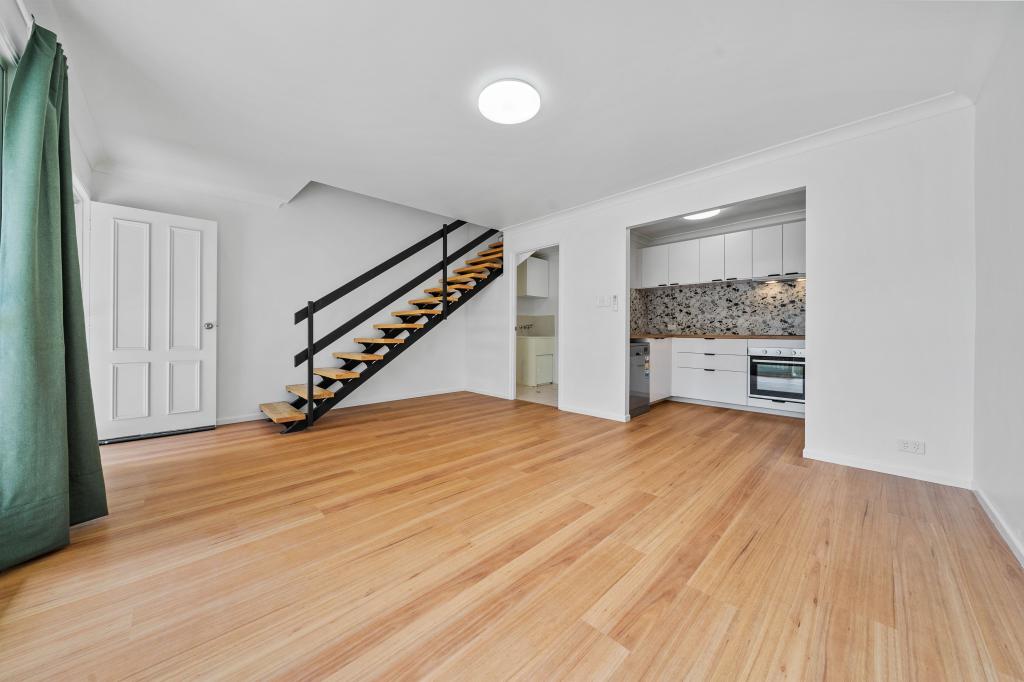 37/14 Kensington Pl, Birkdale, QLD 4159